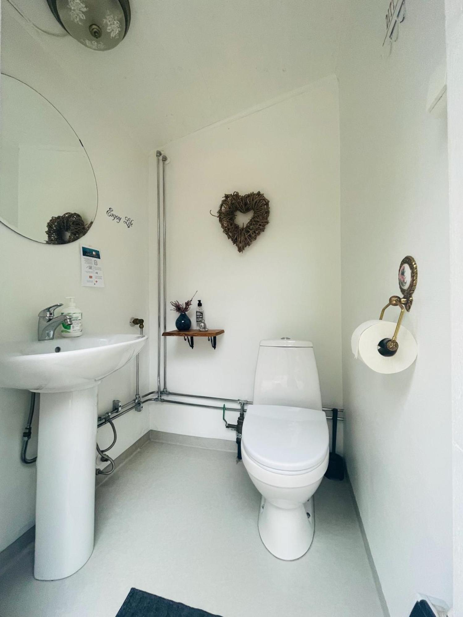 Hotel Hoega Backe Gaesthus Asphyttan Esterno foto